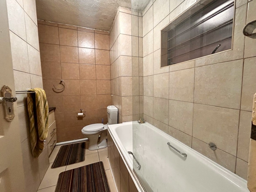 2 Bedroom Property for Sale in Die Bult North West